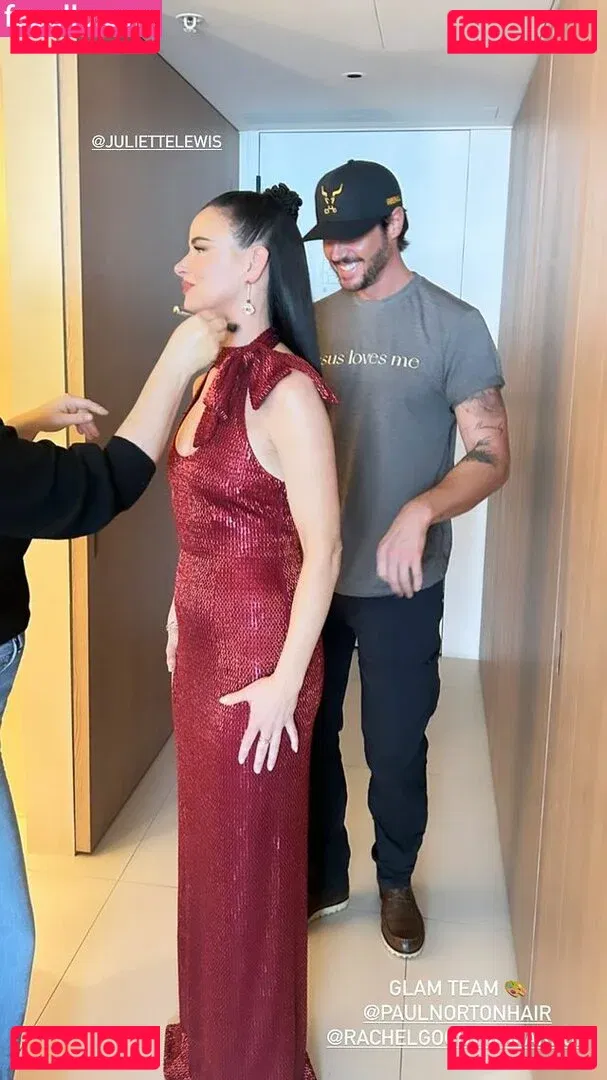 Juliette Lewis Onlyfans Photo Gallery 