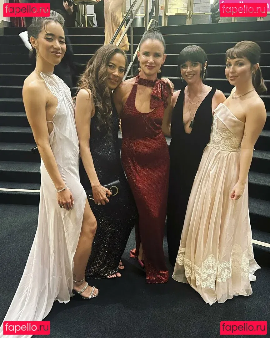 Juliette Lewis Onlyfans Photo Gallery 