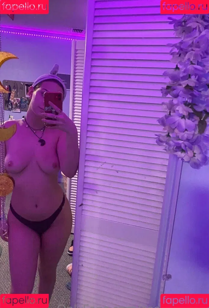 Cassieeeeknott Onlyfans Photo Gallery 
