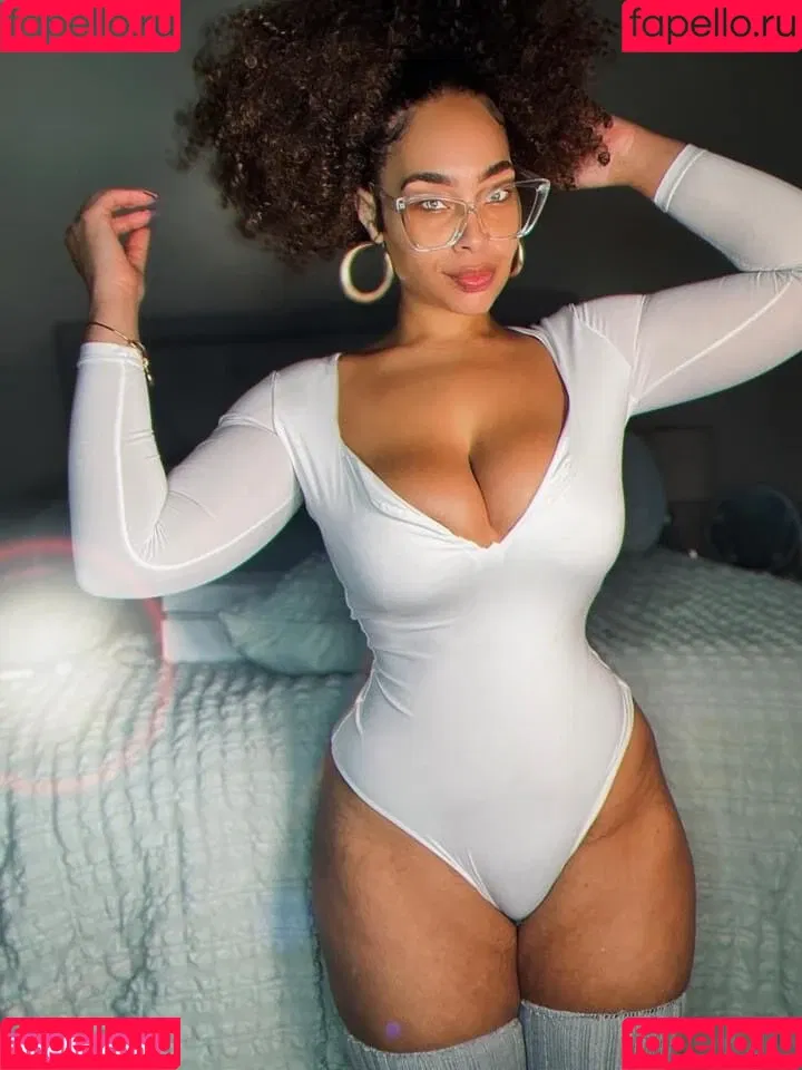 Lovesirensong Onlyfans Photo Gallery 