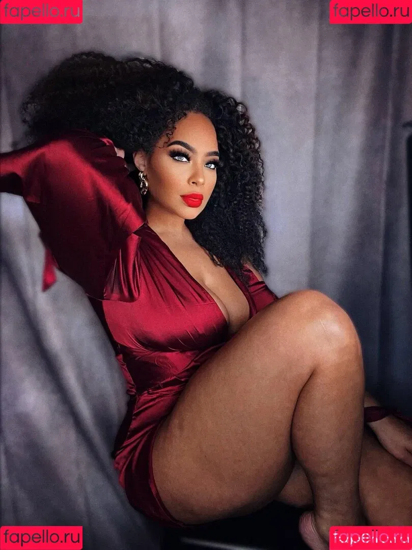 Lovesirensong Onlyfans Photo Gallery 