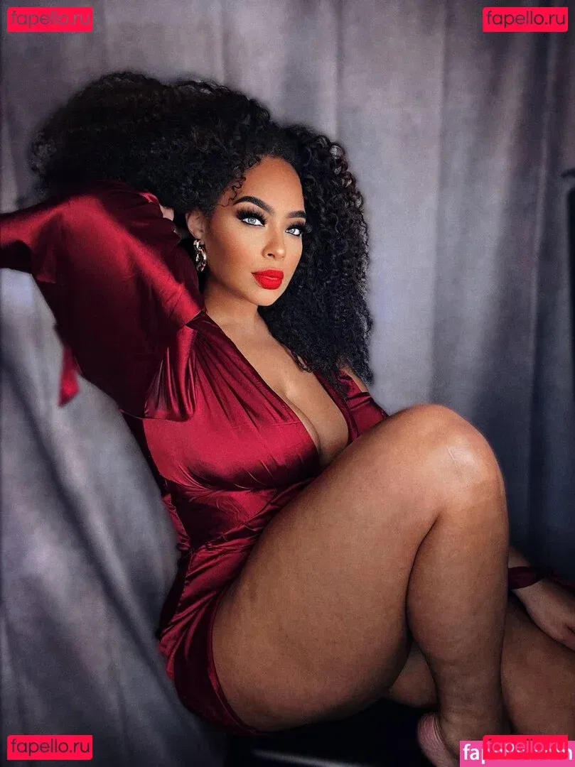 Lovesirensong Onlyfans Photo Gallery 