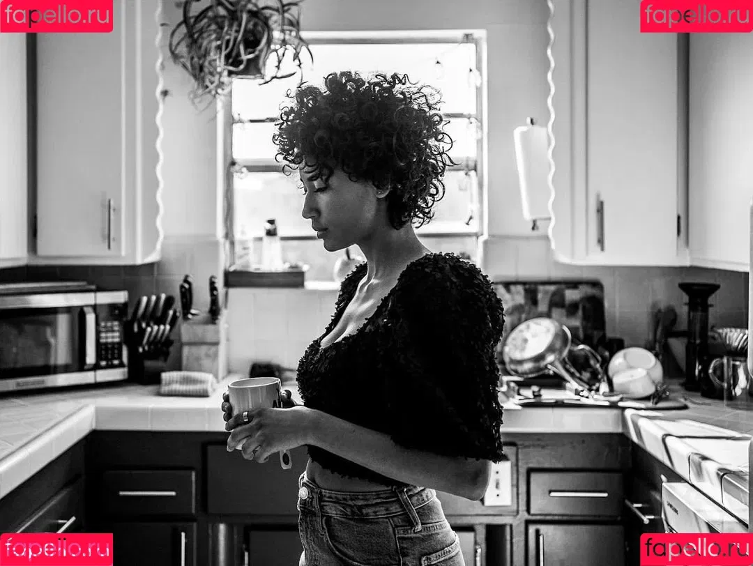 Andy Allo Onlyfans Photo Gallery 