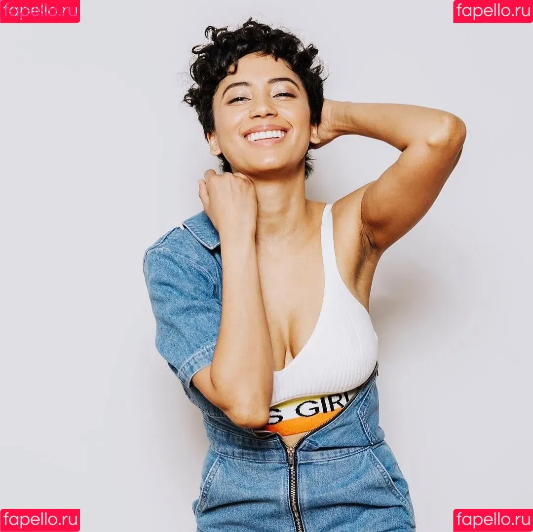Andy Allo Onlyfans Photo Gallery 