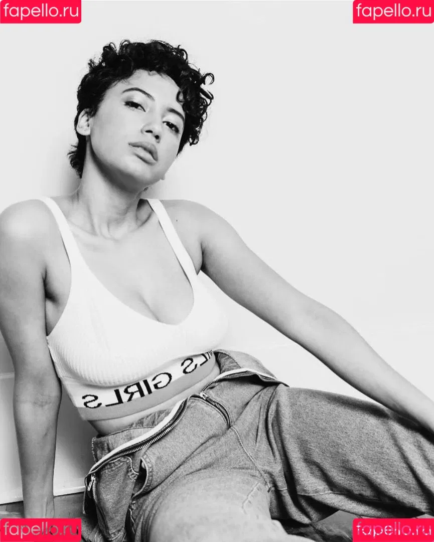 Andy Allo Onlyfans Photo Gallery 