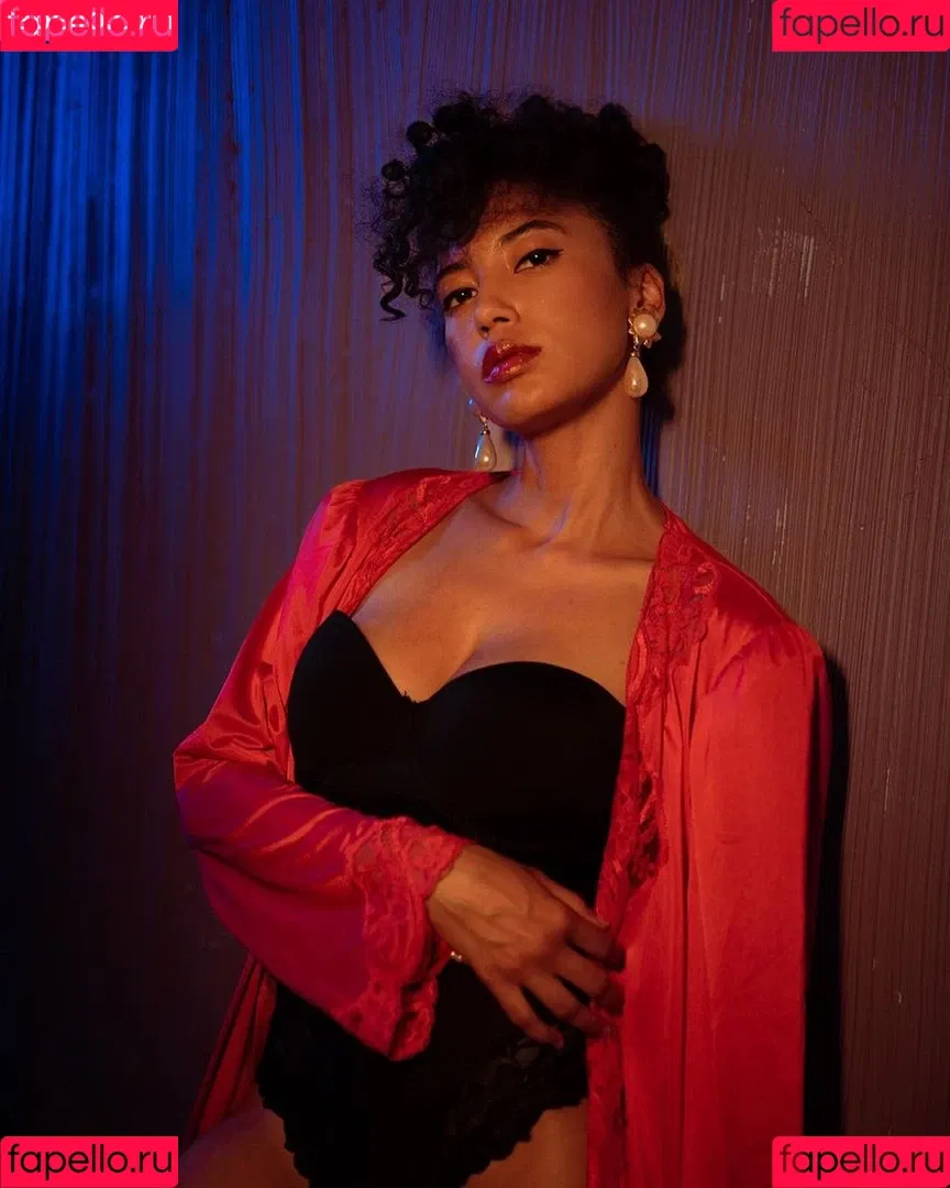 Andy Allo Onlyfans Photo Gallery 
