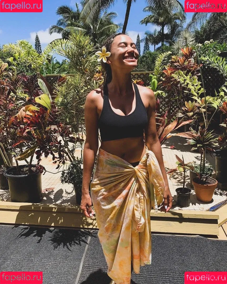 Andy Allo Onlyfans Photo Gallery 