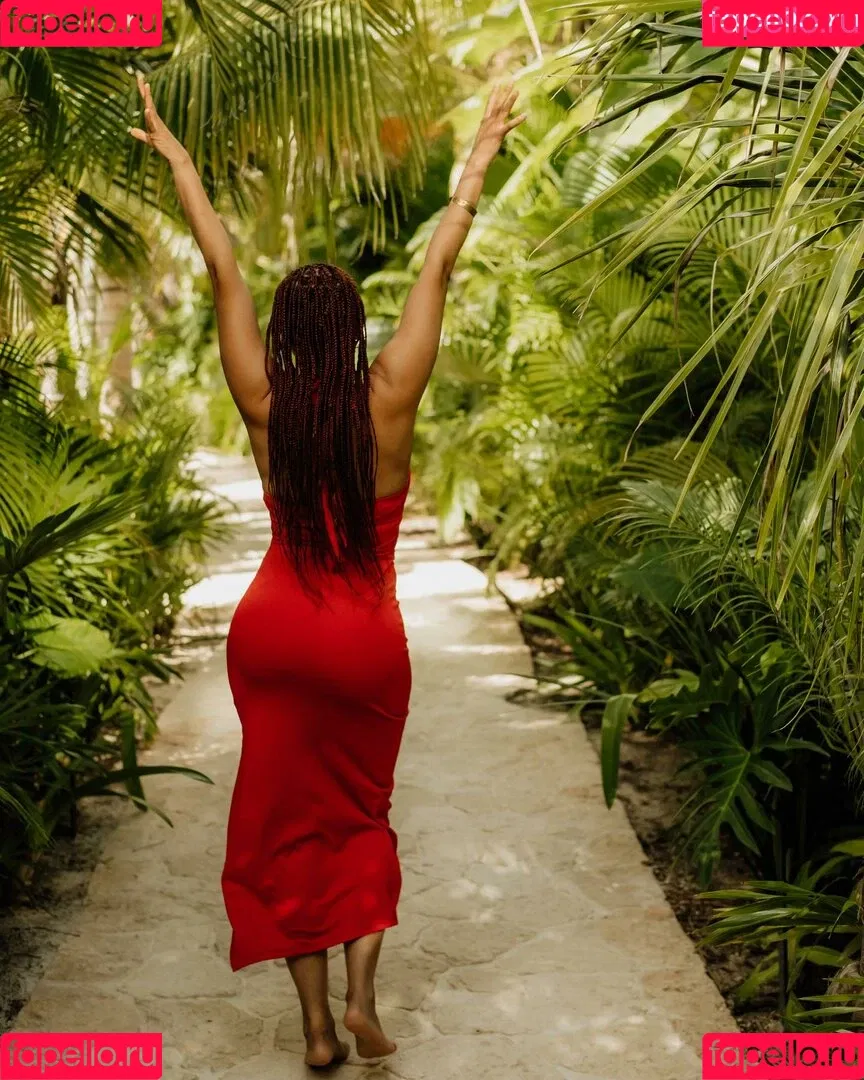 Andy Allo Onlyfans Photo Gallery 