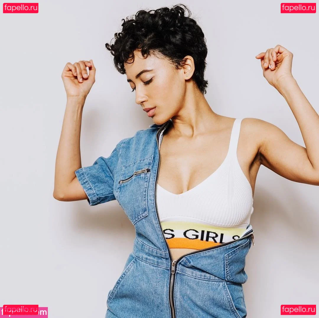 Andy Allo Onlyfans Photo Gallery 