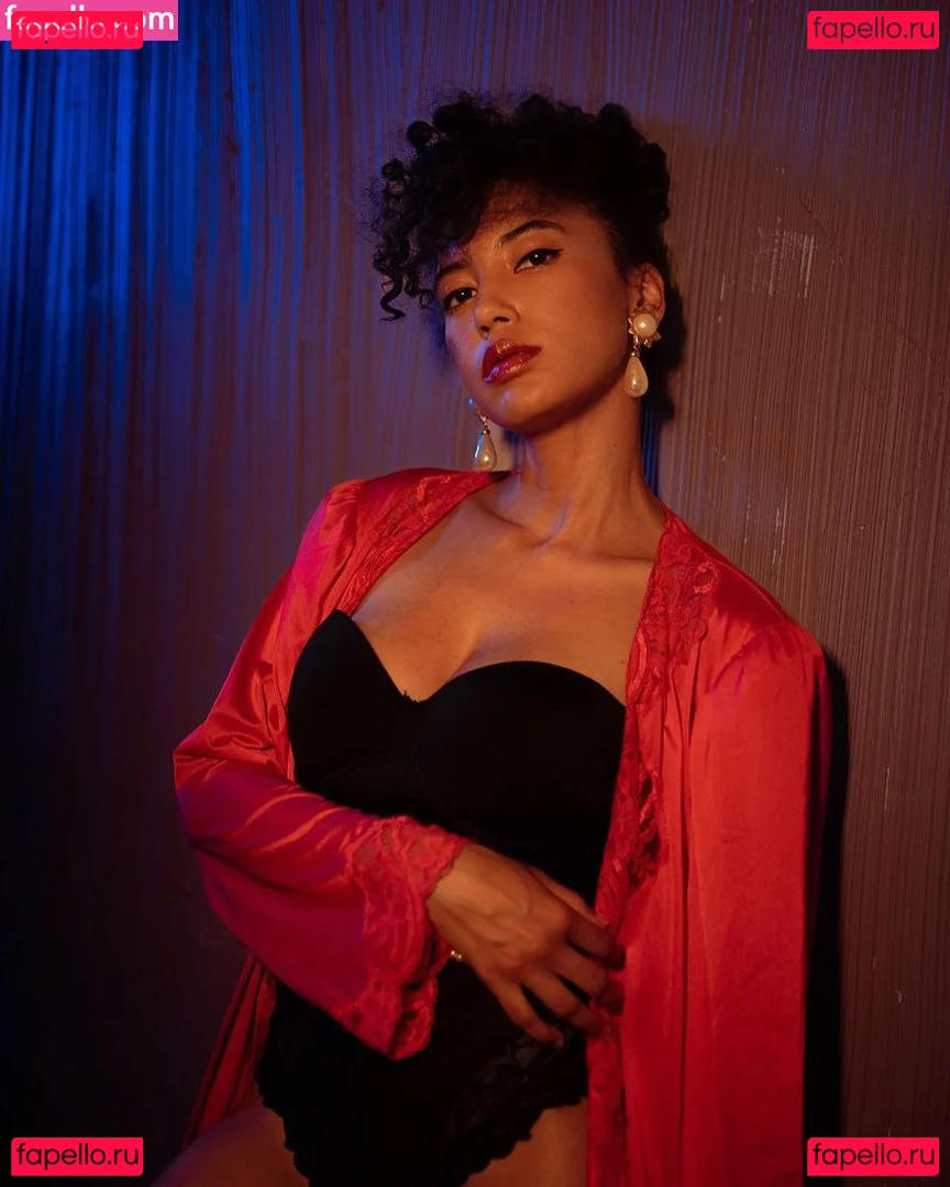 Andy Allo Onlyfans Photo Gallery 