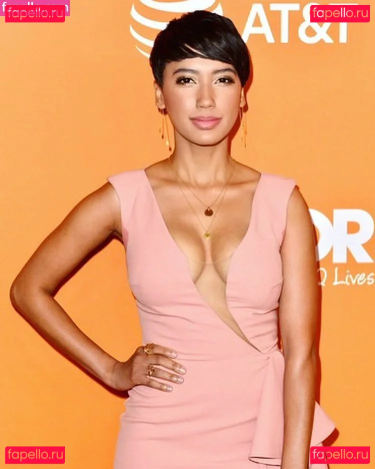 Andy Allo Onlyfans Photo Gallery 