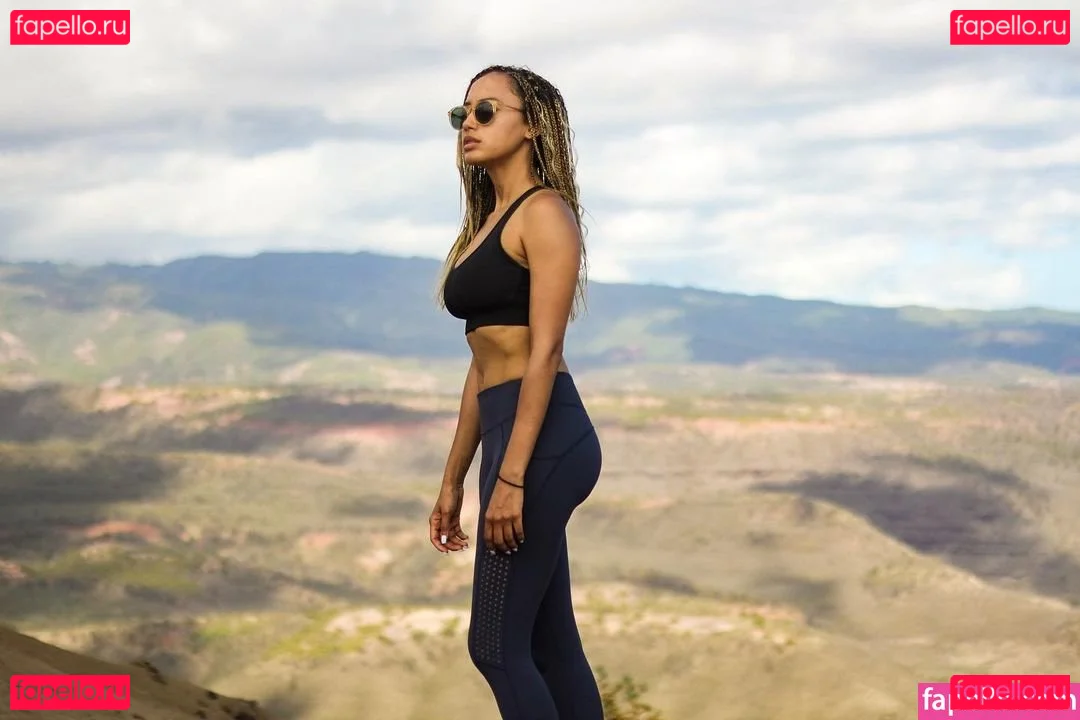 Andy Allo Onlyfans Photo Gallery 