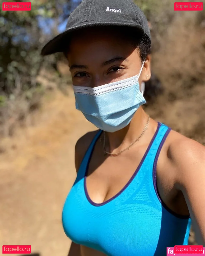 Andy Allo Onlyfans Photo Gallery 