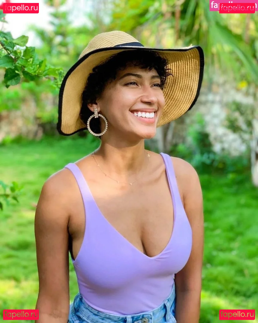 Andy Allo Onlyfans Photo Gallery 