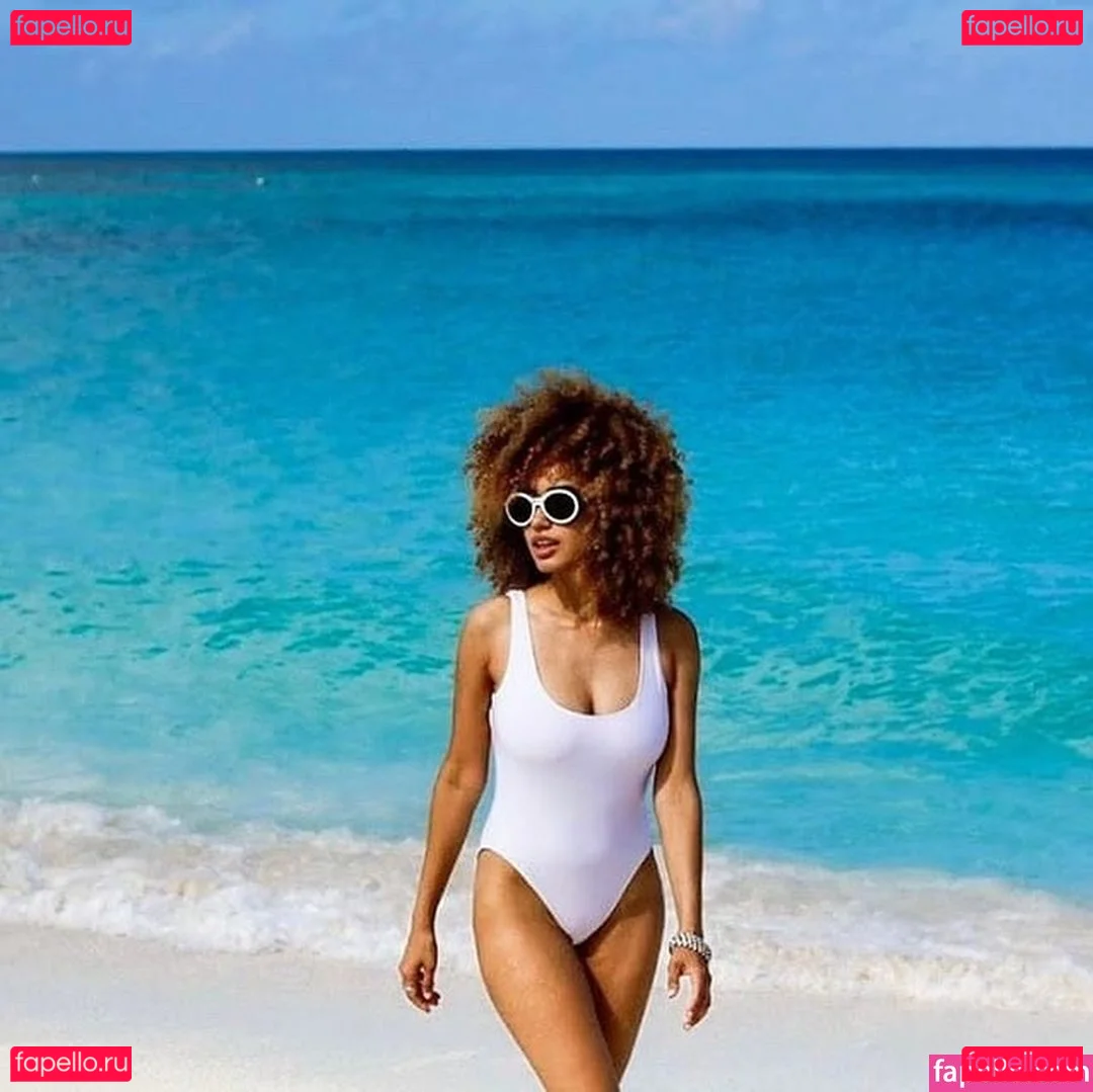 Andy Allo Onlyfans Photo Gallery 