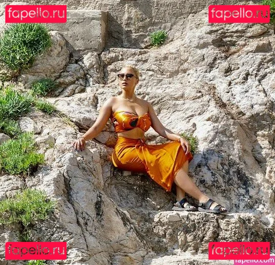 Andy Allo Onlyfans Photo Gallery 