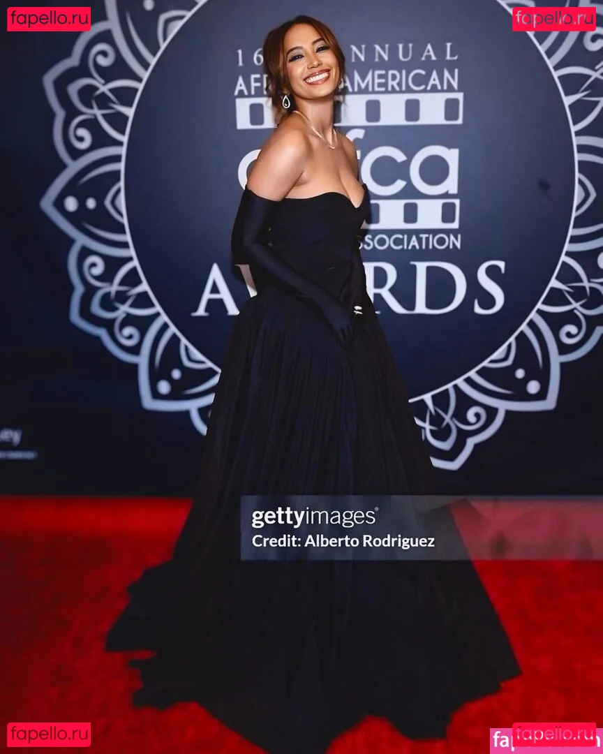 Andy Allo Onlyfans Photo Gallery 