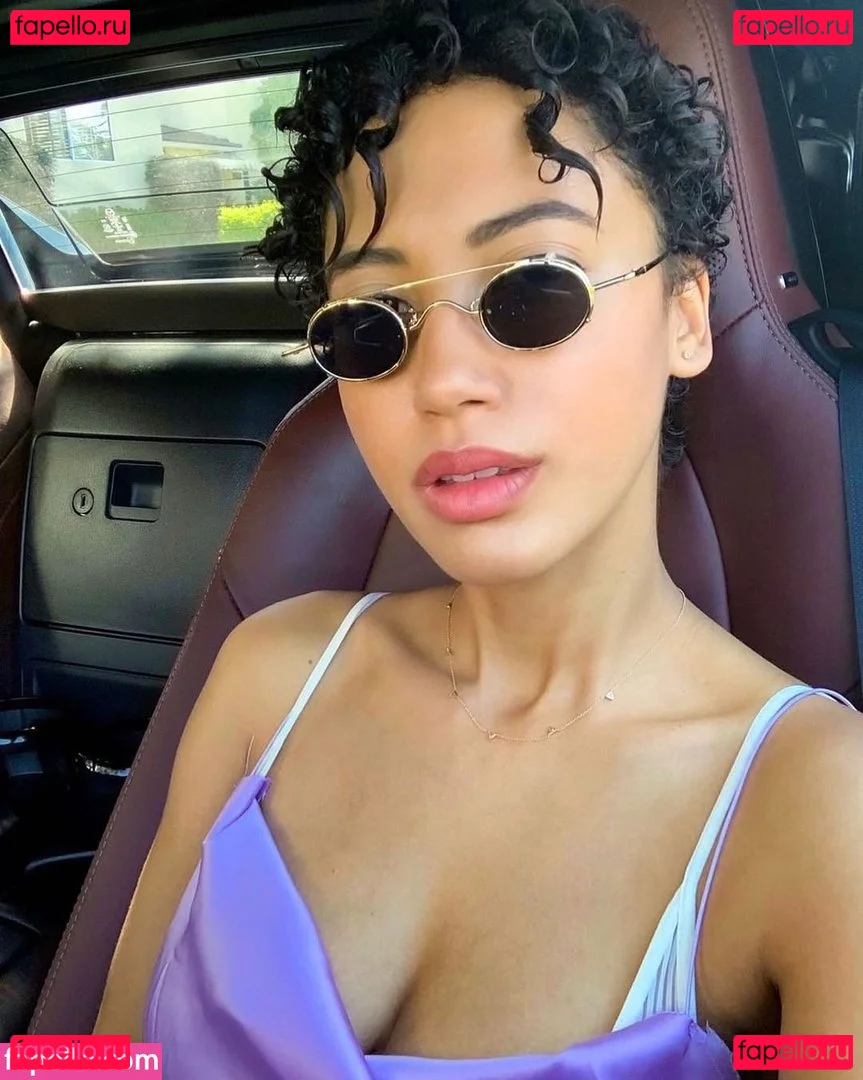 Andy Allo Onlyfans Photo Gallery 