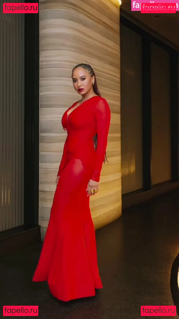 Andy Allo Onlyfans Photo Gallery 