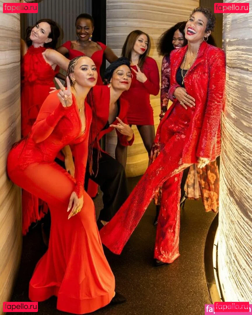 Andy Allo Onlyfans Photo Gallery 