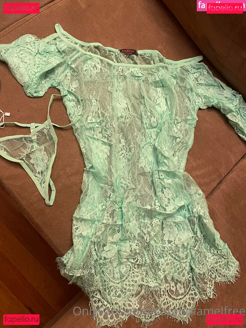 caraumamelfree Onlyfans Photo Gallery 