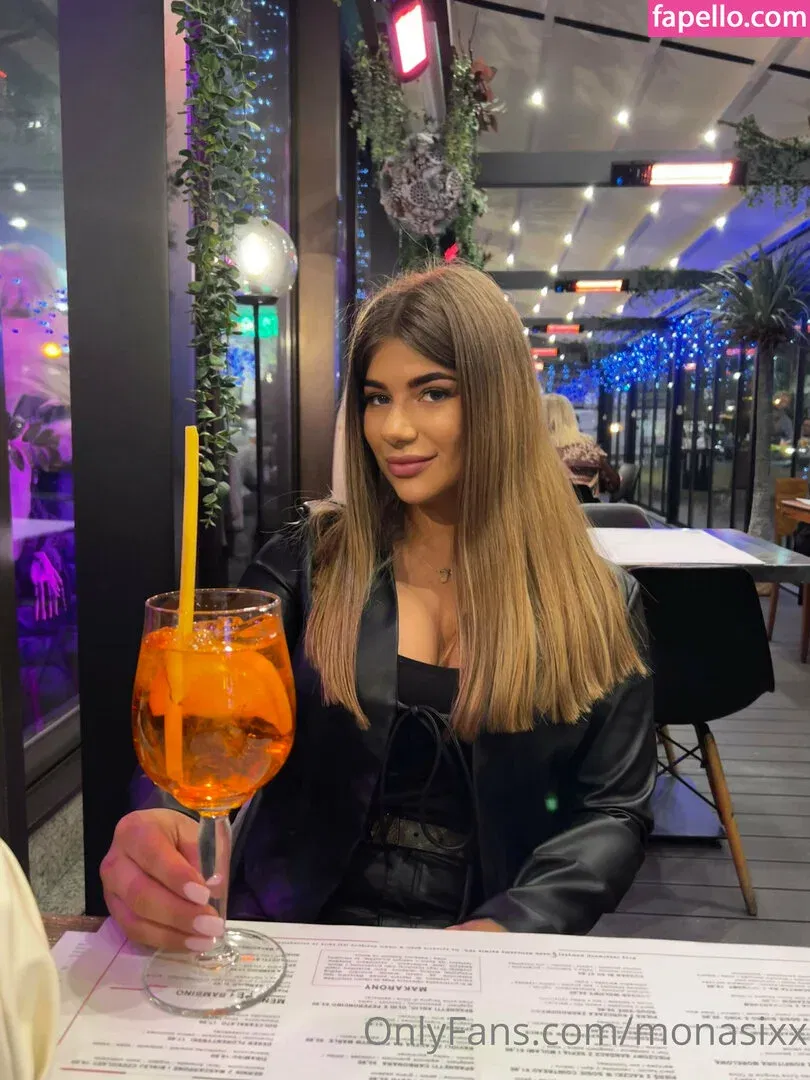 monasixx Onlyfans Photo Gallery 