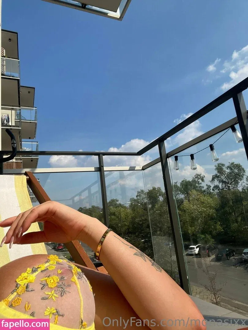 monasixx Onlyfans Photo Gallery 