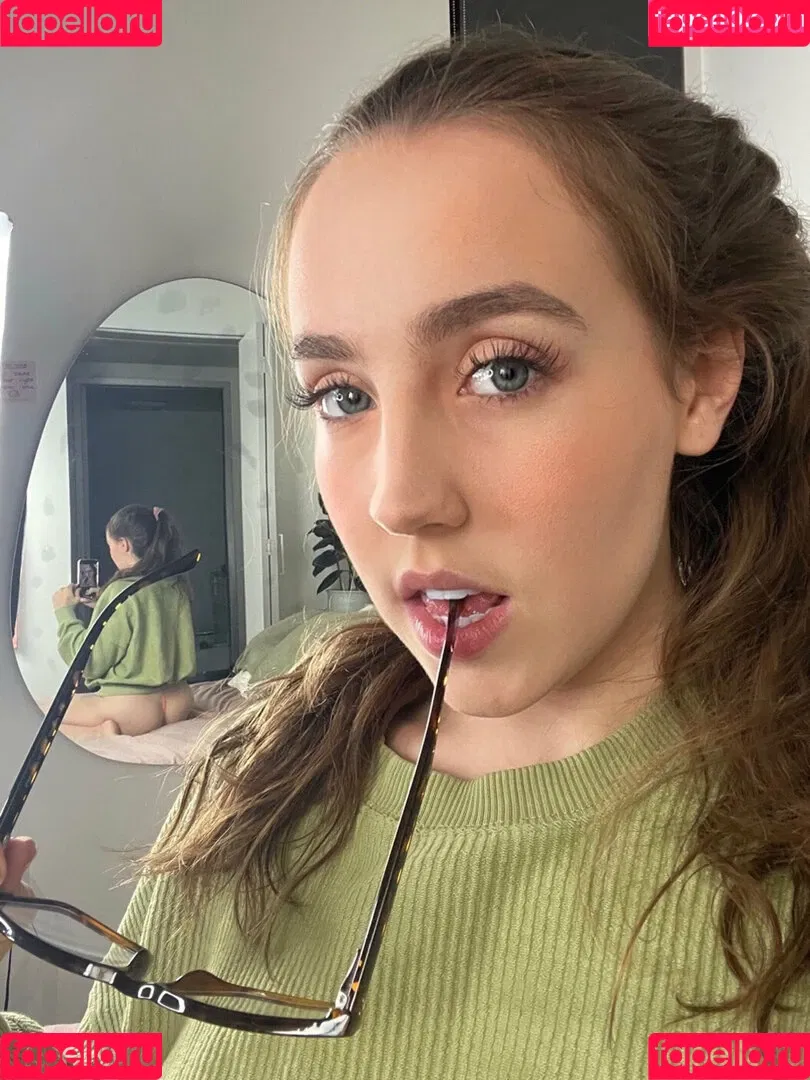 Savannah Parker Onlyfans Photo Gallery 