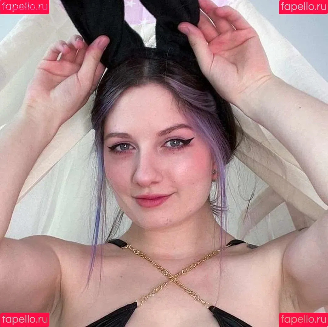 Lunafern Onlyfans Photo Gallery 