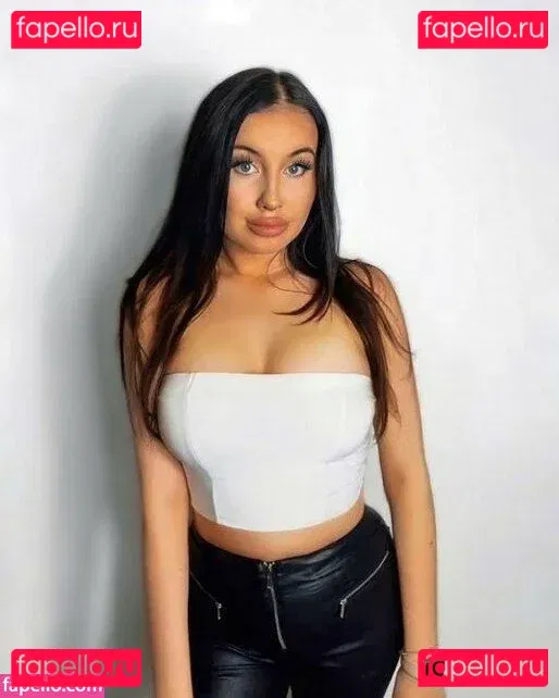 Kate Patterson Onlyfans Photo Gallery 