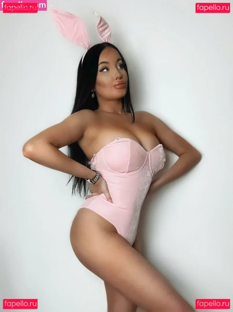 Kate Patterson Onlyfans Photo Gallery 