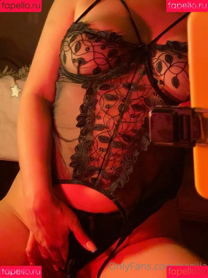 Nasijia Onlyfans Photo Gallery 