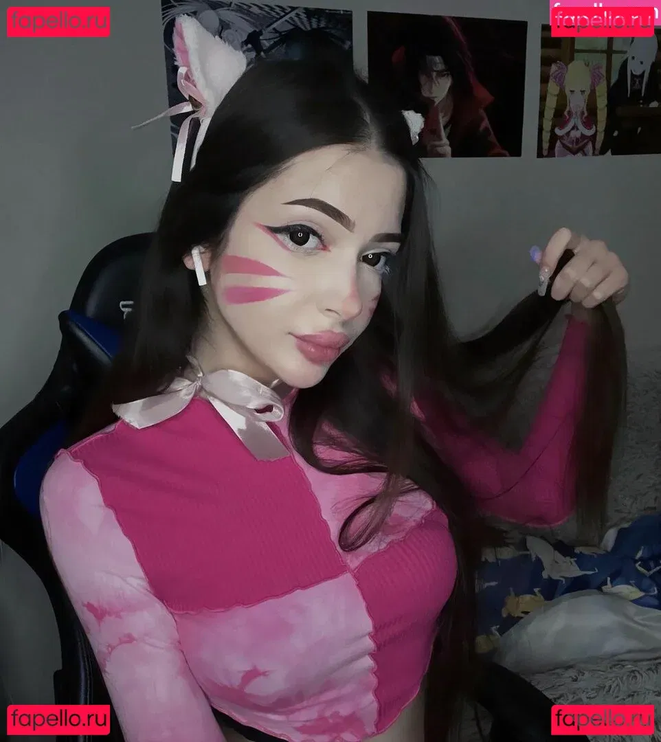 holymeowu Onlyfans Photo Gallery 