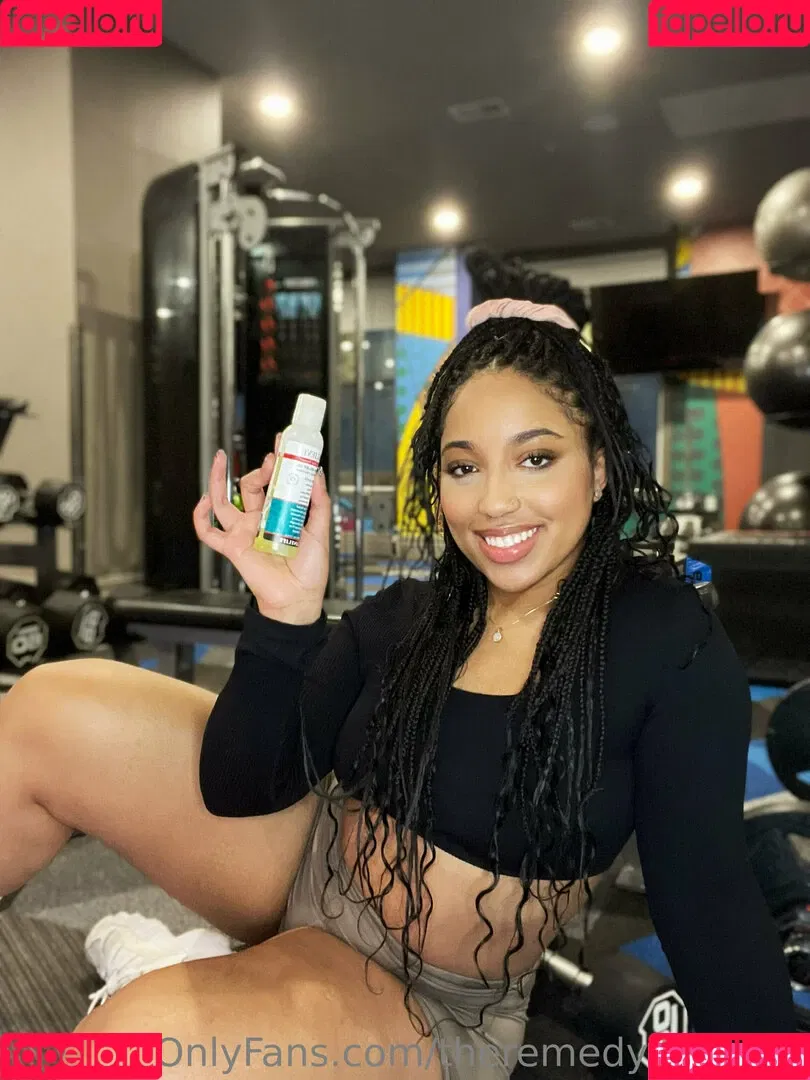 theremedybyreyna Onlyfans Photo Gallery 