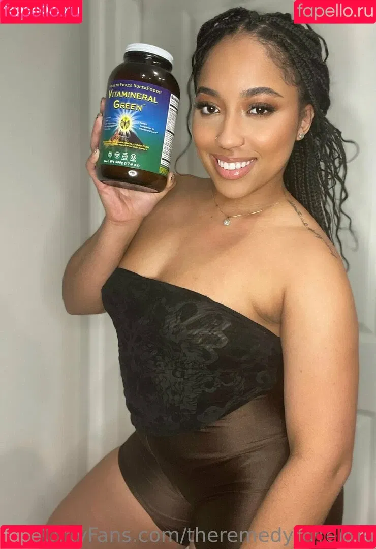 theremedybyreyna Onlyfans Photo Gallery 