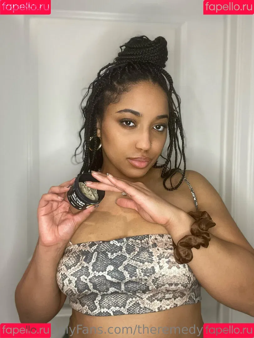 theremedybyreyna Onlyfans Photo Gallery 
