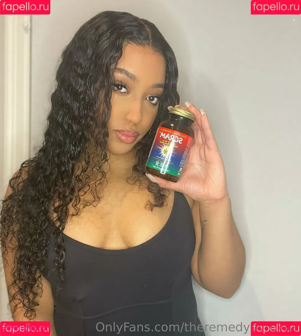 theremedybyreyna Onlyfans Photo Gallery 