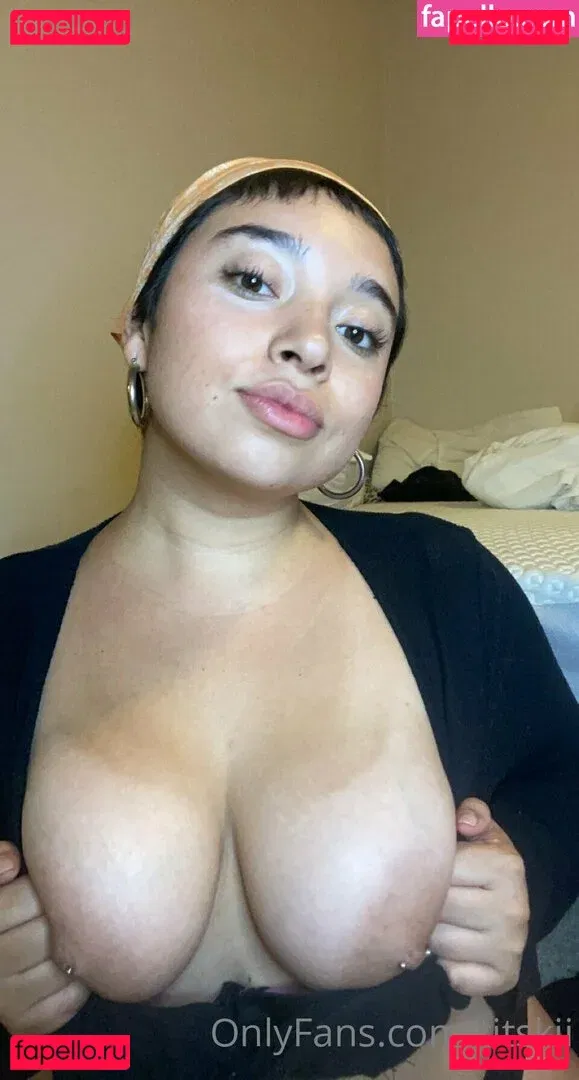 titskiii Onlyfans Photo Gallery 