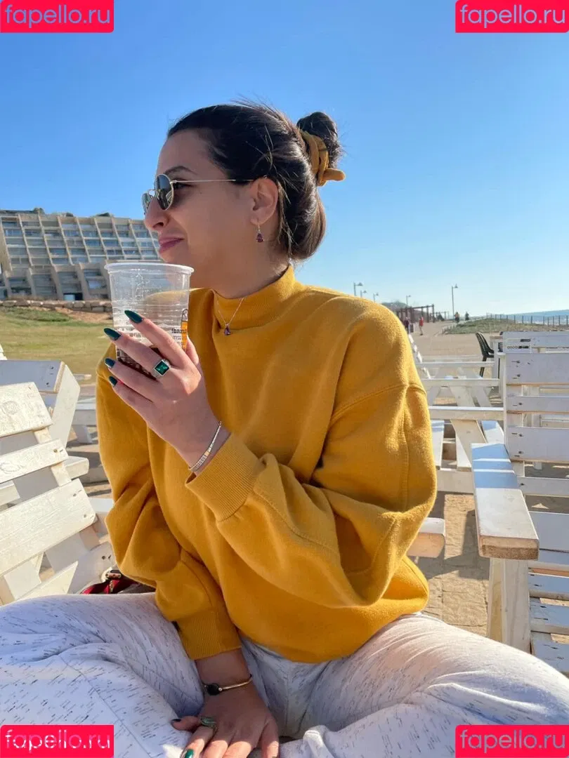 May Hikri Onlyfans Photo Gallery 