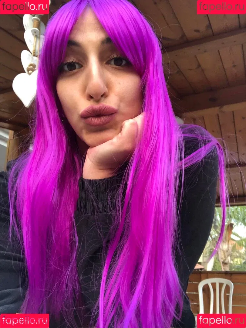 May Hikri Onlyfans Photo Gallery 