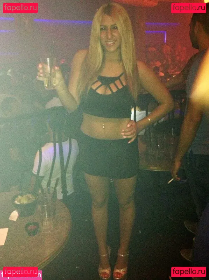 May Hikri Onlyfans Photo Gallery 