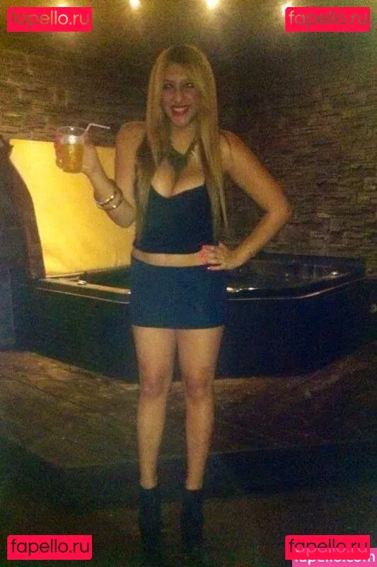 May Hikri Onlyfans Photo Gallery 