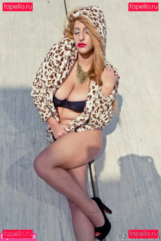 May Hikri Onlyfans Photo Gallery 