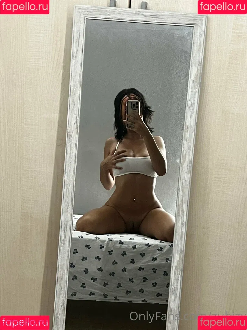 zubizy Onlyfans Photo Gallery 