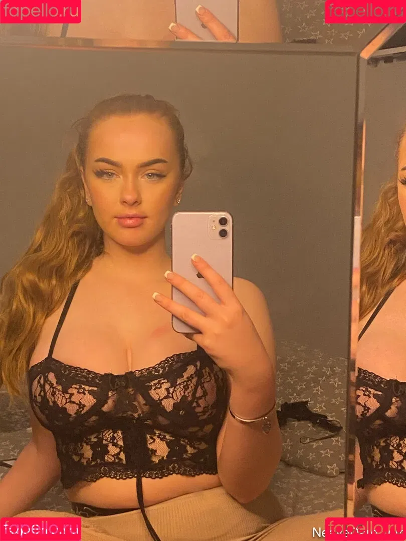 Neave Dare Onlyfans Photo Gallery 