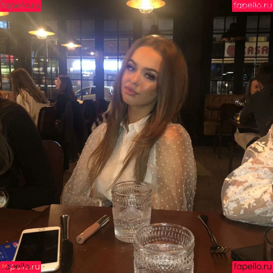 Neave Dare Onlyfans Photo Gallery 