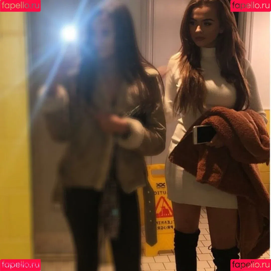 Neave Dare Onlyfans Photo Gallery 