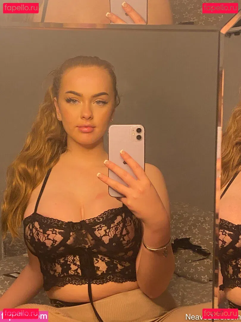Neave Dare Onlyfans Photo Gallery 