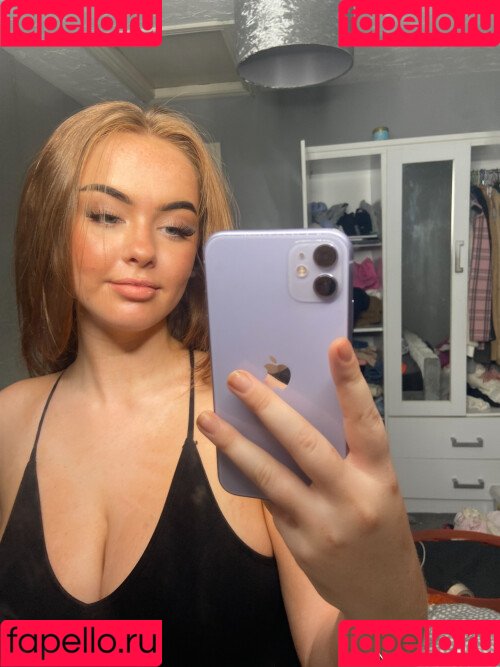 Neave Dare Onlyfans Photo Gallery 