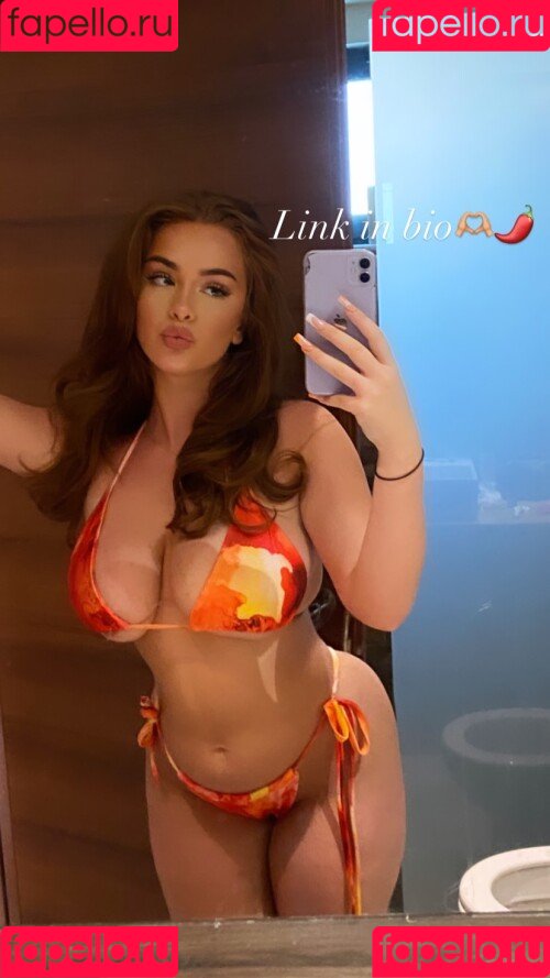 Neave Dare Onlyfans Photo Gallery 